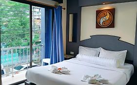Hill View Lodge
